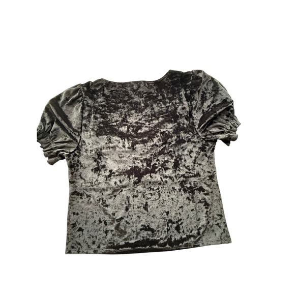 Hot Topic Crushed Velvet Puff Sleeve Top NWT Size 1 Ruched Bust - Picture 2 of 5